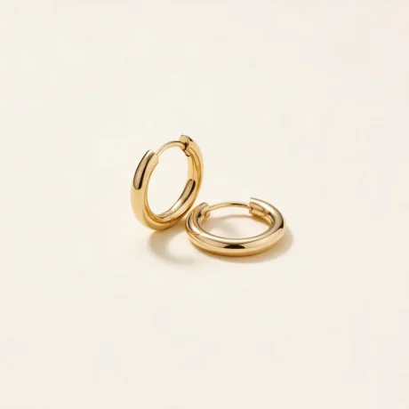 The Lola hoops by Villa De Jewels